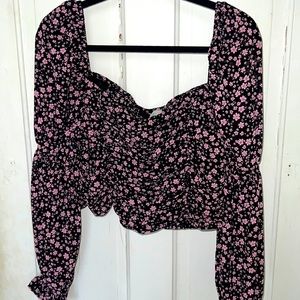 H&M top Size L Black with Pink Flowers